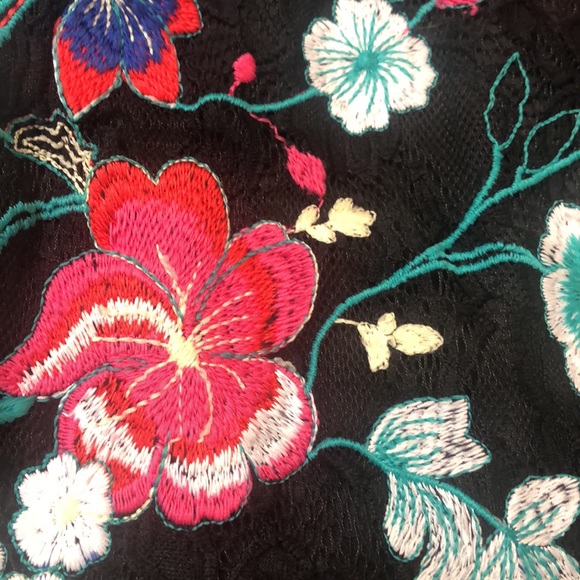 Guess Lace Embroidered Floral Womens Mini Dress - Picture 2 of 4